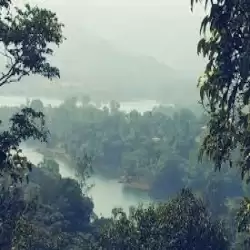 Monsoon Magic in Mahabaleshwar: Strawberry Fields &amp; Waterfall Hikes