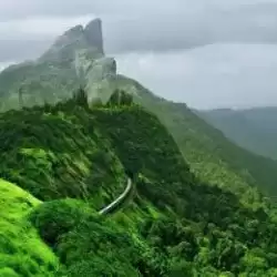 Lonavala Escape: 2‑Day Hills, Lakes &amp; Chikki Delight